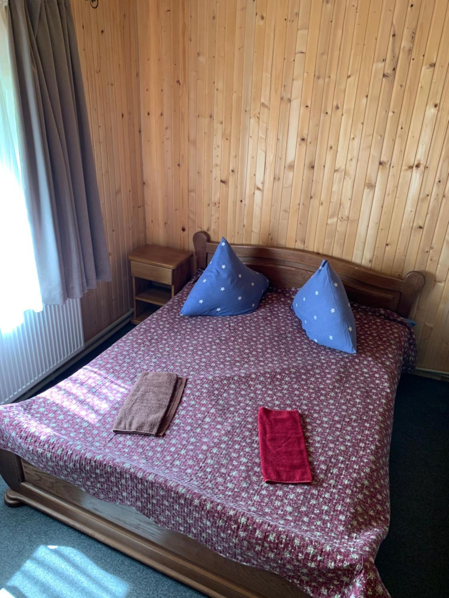 Hotel Novoe Shale Яблуниця Екстериор снимка