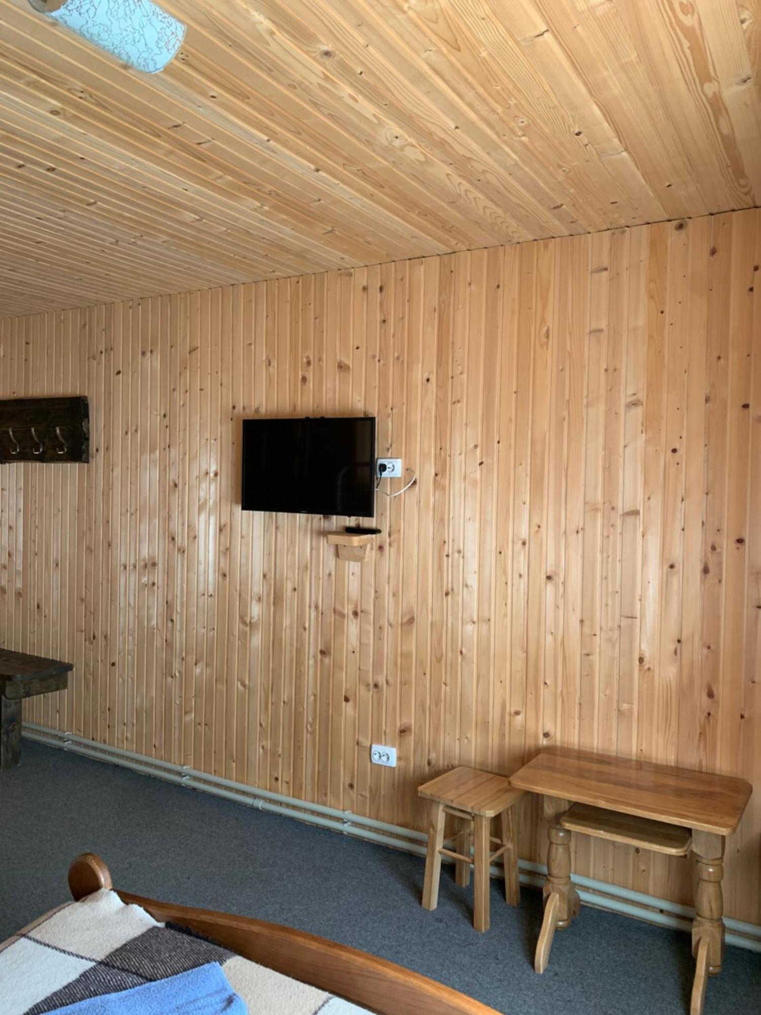 Hotel Novoe Shale Яблуниця Екстериор снимка